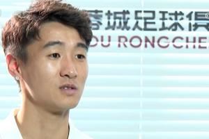 韦世豪谈去年停赛4场:我觉得动作不大 如果别人可能红牌都不会拿